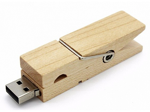 USB flash disk dřevěný kolíček 32 GB